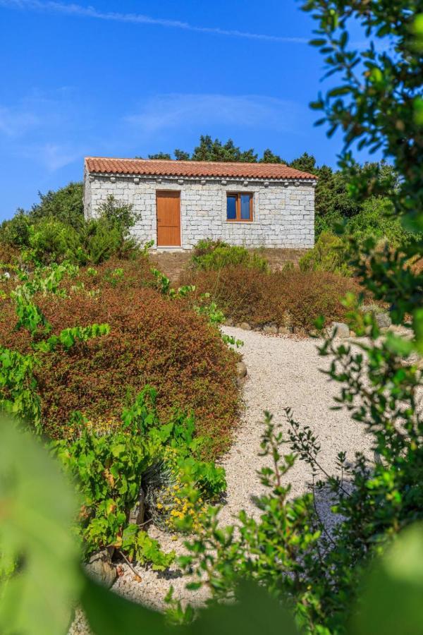 A Mare Di Ginepri 06D Bilo Apartman Badesi Kültér fotó